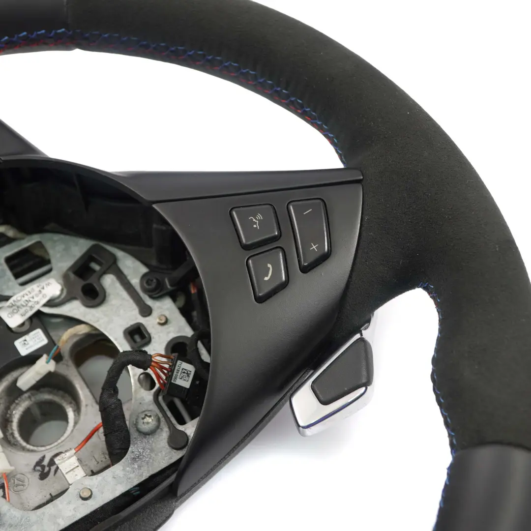 Neuf Cuir M Volant Sport Volant Interrupteur Swing Spurassistent pour BMW E60 LCI à propos du numéro de pièce 2283952 BMW E60 LCI Neuf Cuir M Volant Sport Volant Interrupteur Swing Spurassistent - SKU 2283952-1 - Numéro de pièce 2283952