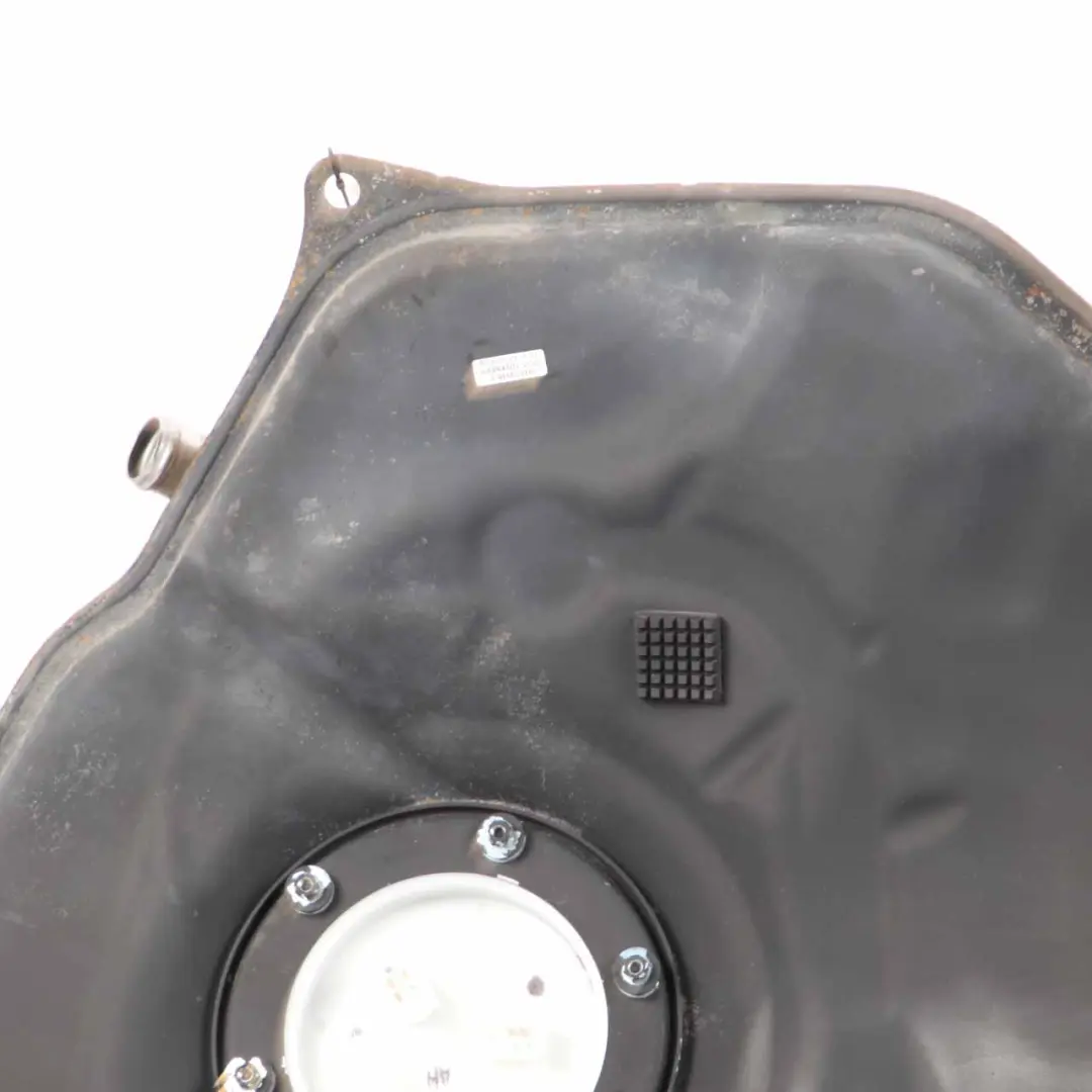  Complete Fuel Tank BMW F10 M5 F06 F12 M6 Fuel Tank Reservoir Petrol - SKU 2284040 - Part number 2284040