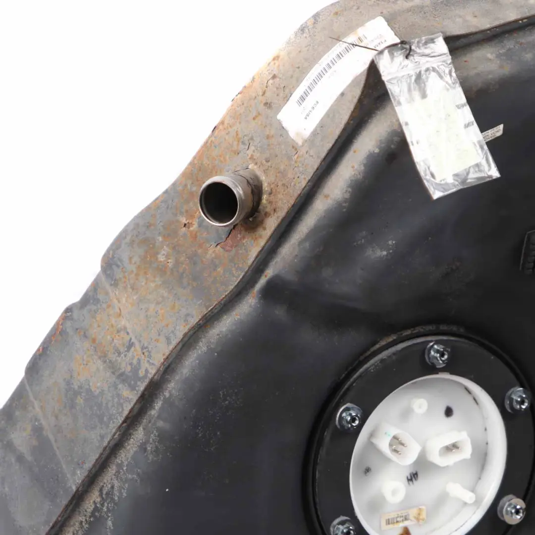 Complete Fuel Tank BMW F10 M5 F06 F12 M6 Fuel Tank Reservoir Petrol to with Part number 2284040 Complete Fuel Tank BMW F10 M5 F06 F12 M6 Fuel Tank Reservoir Petrol - SKU 2284040 - Part number 2284040