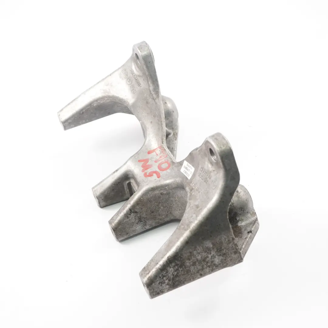 Support de boite de vitesses Bloc de roulements F12 F13 M6 pour BMW F10 M5 à propos du numéro de pièce 2284084 BMW F10 M5 Support de boite de vitesses Bloc de roulements F12 F13 M6 - SKU 2284084 - Numéro de pièce 2284084