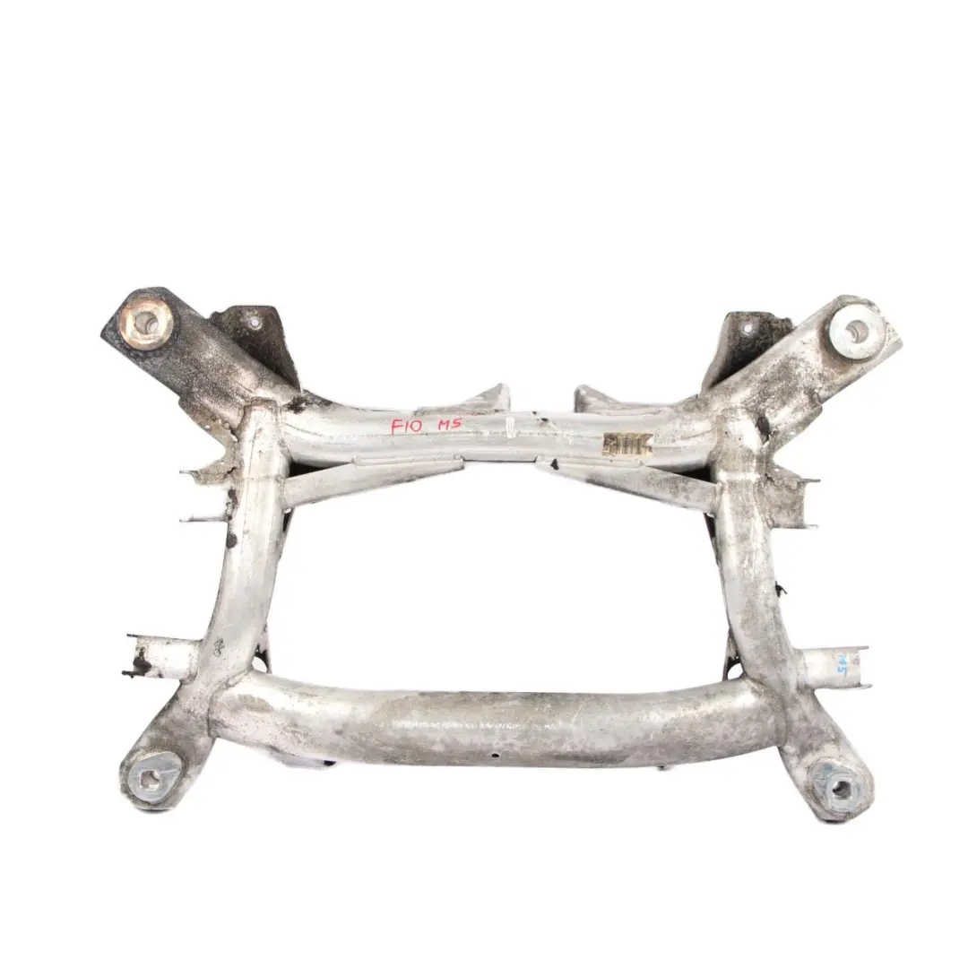 S63N Sanki Wózek Belka Tył do BMW F10 M5 F12 M6 o numerze 2284090 BMW F10 M5 F12 M6 S63N Sanki Wózek Belka Tył - SKU 2284090 - Numer Części 2284090