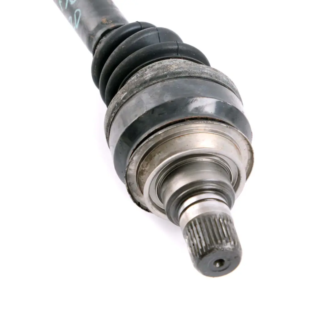 Hintere Antriebswelle BMW F10 M5 F12 F13 M6 S63N Achse Links N/S Ausgang für mit Teilenummer 2284115 Hintere Antriebswelle BMW F10 M5 F12 F13 M6 S63N Achse Links N/S Ausgang - SKU 2284115 - Teilenummer 2284115