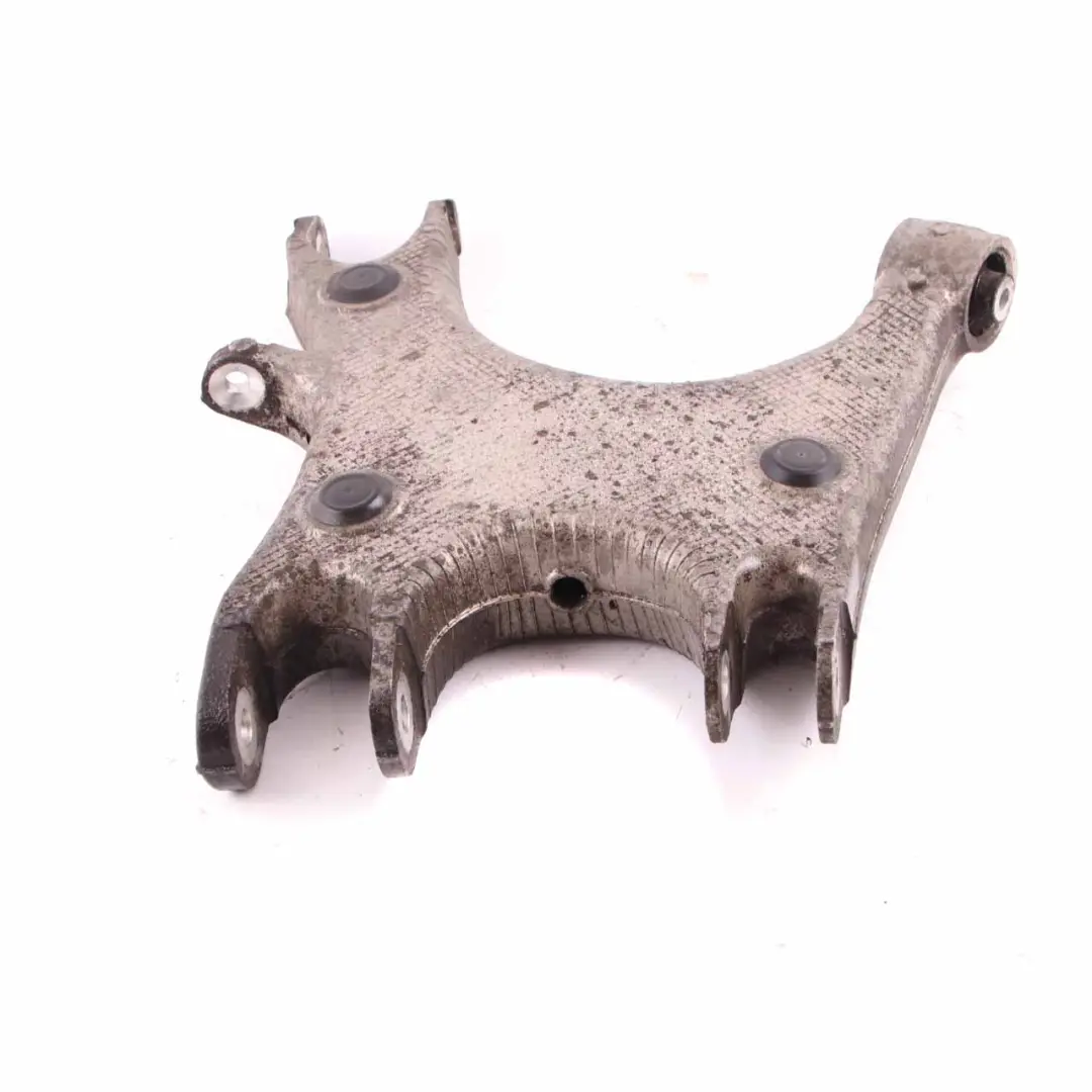 Radträger Swing BMW F10 M5 Hinten Rechts Radachsenträger F12 M6 für mit Teilenummer 2284134 Radträger Swing BMW F10 M5 Hinten Rechts Radachsenträger F12 M6 - SKU 2284134 - Teilenummer 2284134