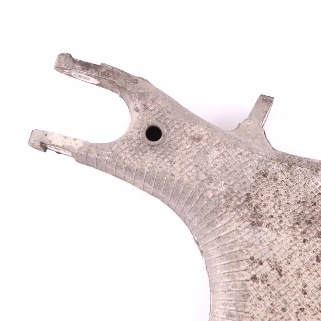 Porta ruota Swing BMW F10 M5 posteriore destra Supporto asse F12 M6 per con numero di parte 2284134 Porta ruota Swing BMW F10 M5 posteriore destra Supporto asse F12 M6 - SKU 2284134 - Numero di parte 2284134