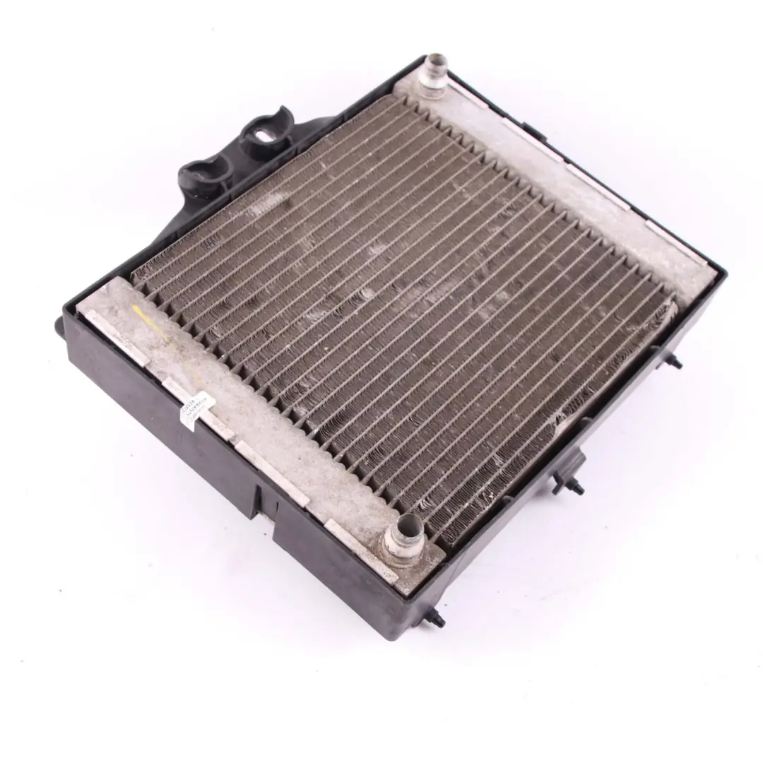 Radiator BMW F10 M5 F12 M6 Right O/S Radiator BEHR Frame Unit to with Part number 2284276 Radiator BMW F10 M5 F12 M6 Right O/S Radiator BEHR Frame Unit - SKU 2284276 - Part number 2284276