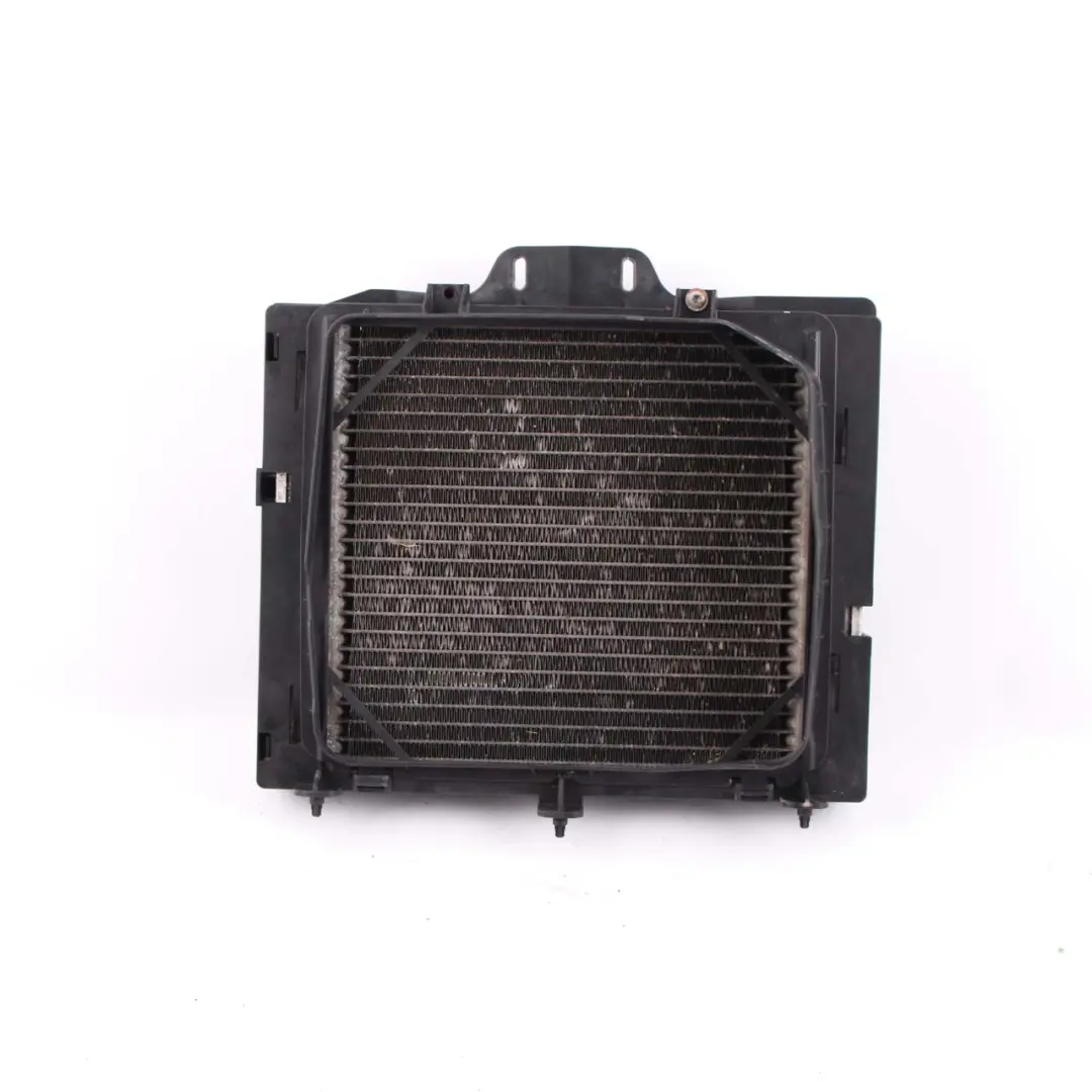 Radiator BMW F10 M5 F12 M6 Right O/S Radiator BEHR Frame Unit to with Part number 2284276 Radiator BMW F10 M5 F12 M6 Right O/S Radiator BEHR Frame Unit - SKU 2284276 - Part number 2284276