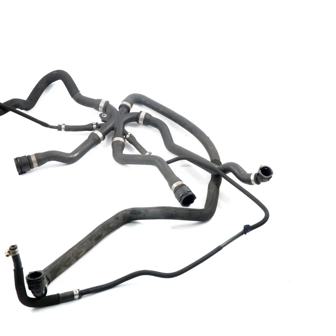 Tuyau de refroidissement BMW F10 M5 F12 F13 M6 Radiateur  - SKU 2284288 - Numéro de pièce 2284288
