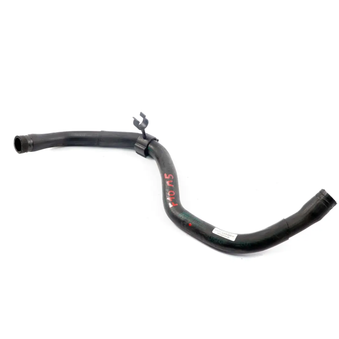 S63N Tubo aceite aspiración cremallera dirección asistida para BMW F10 M5 F12 M6 con número de pieza 2284411 BMW F10 M5 F12 M6 S63N Tubo aceite aspiración cremallera dirección asistida - SKU 2284411 - Número de pieza 2284411