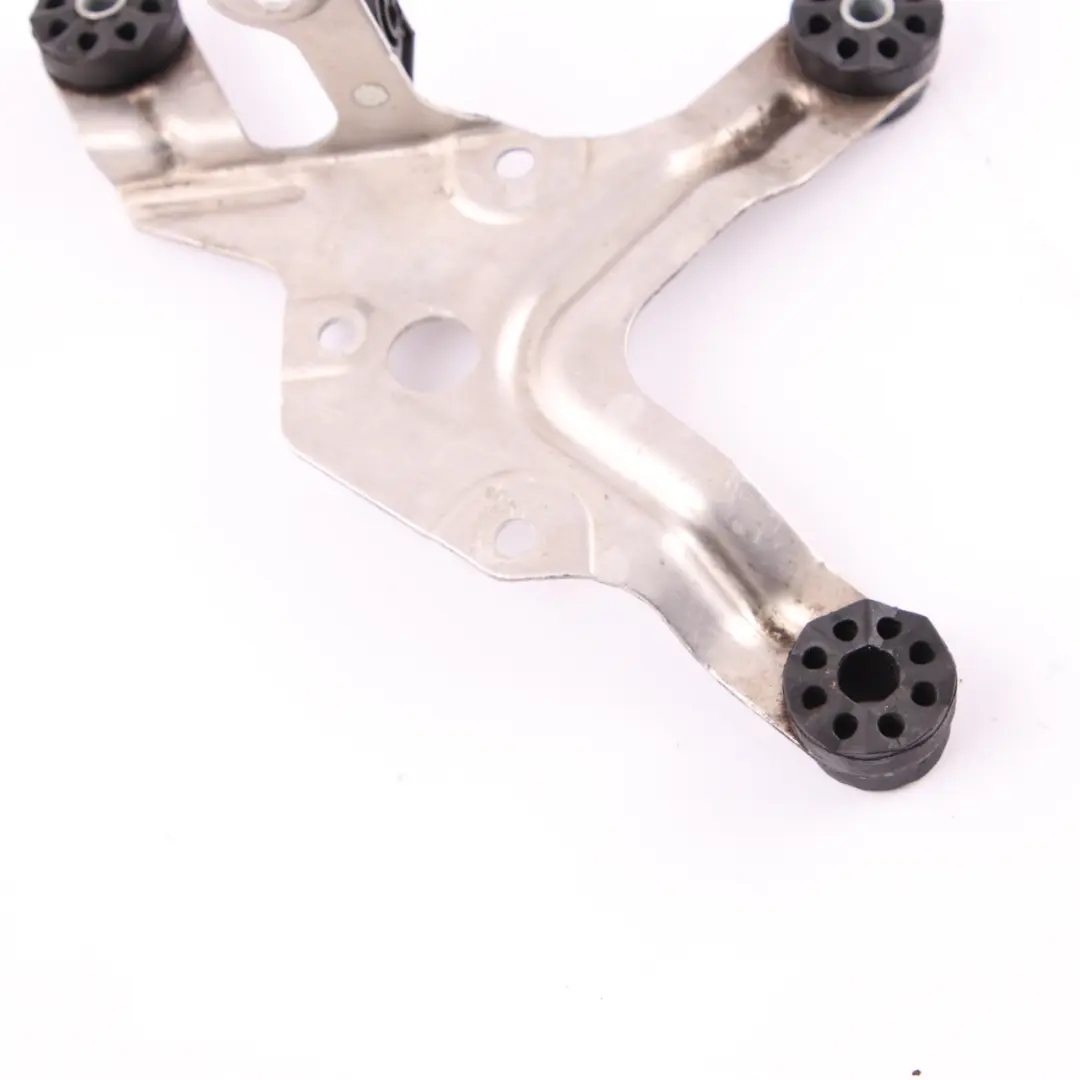 Mocowanie Wspornik Pompy Hamulcowej ABS DSC do BMW F10 M5 F12 F13 M6 o numerze 2284457 BMW F10 M5 F12 F13 M6 Mocowanie Wspornik Pompy Hamulcowej ABS DSC - SKU 2284457 - Numer Części 2284457