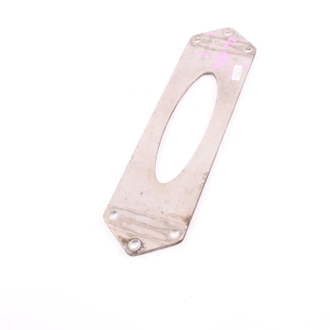 Piastra di supporto sottoscocca per BMW F80 M3 F82 M4 E87 M2 con numero di parte 2284647 BMW F80 M3 F82 M4 E87 M2 Piastra di supporto sottoscocca - SKU 2284647 - Numero di parte 2284647