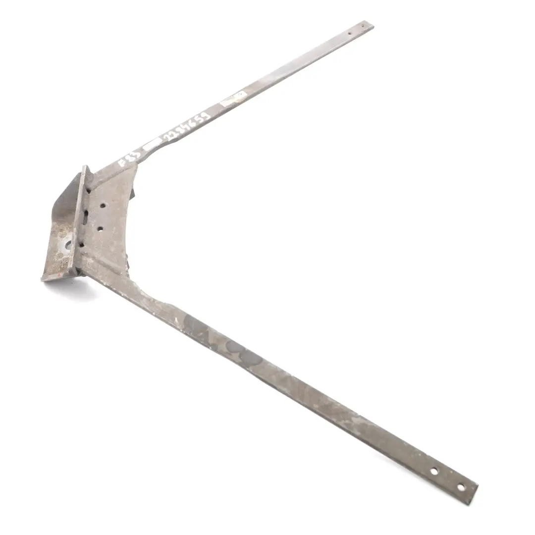 V-strut Soporte de montaje del refuerzo del eje trasero para BMW F83 M4 con número de pieza 2284659 BMW F83 M4 V-strut Soporte de montaje del refuerzo del eje trasero - SKU 2284659 - Número de pieza 2284659