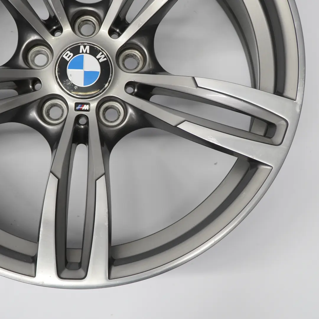 Ferric Grigio Cerchio lega anteriore 19" 9J M Doppie razze 437 per BMW F80 M3 F82 M4 con numero di parte 2284755 BMW F80 M3 F82 M4 Ferric Grigio Cerchio lega anteriore 19" 9J M Doppie razze 437 - SKU 2284755-2 - Numero di parte 2284755