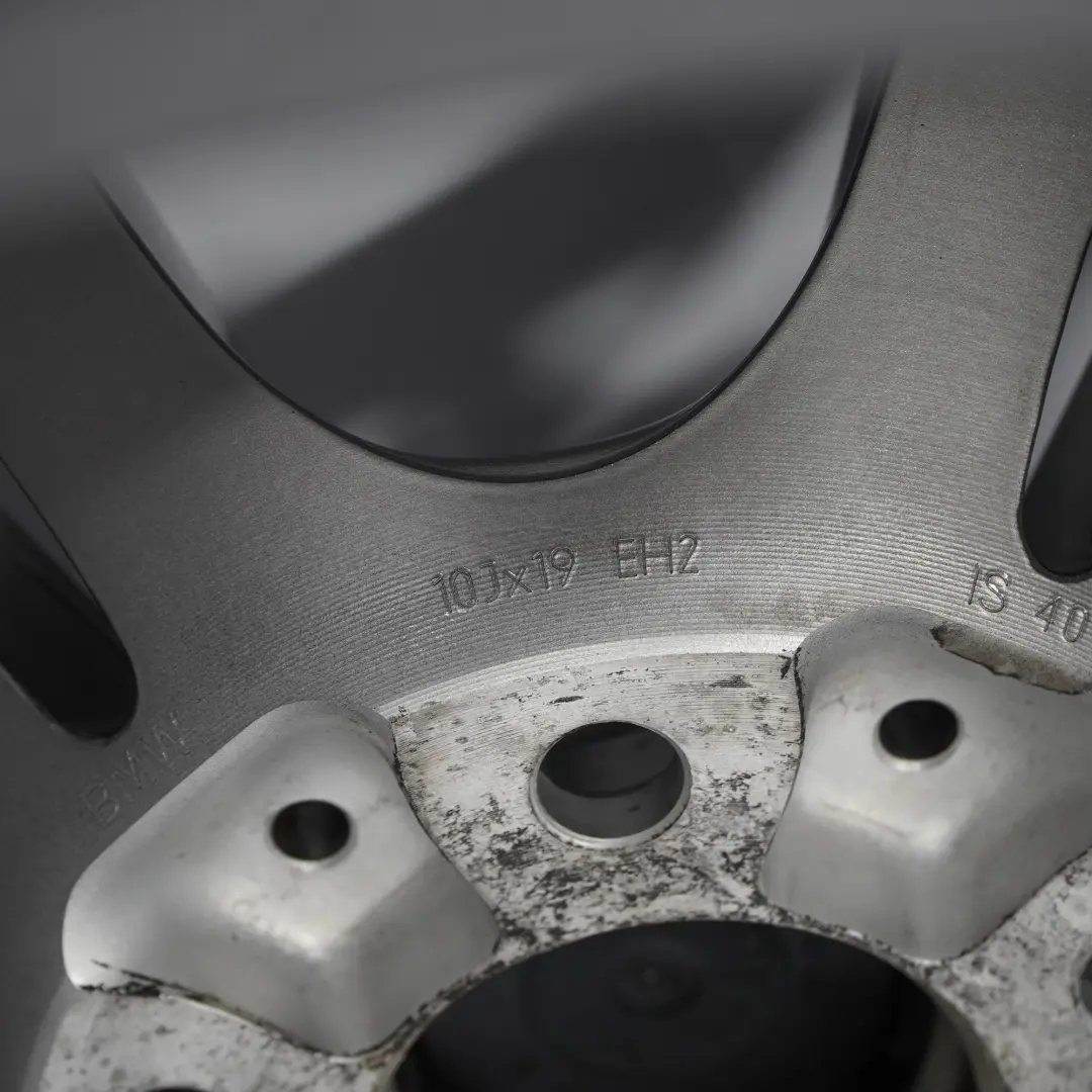 Jante arrière alliage gris ferrique M Double Spoke 19" 10J pour BMW F80 M3 F82 M4 à propos du numéro de pièce 2284756 BMW F80 M3 F82 M4 Jante arrière alliage gris ferrique M Double Spoke 19" 10J - SKU 2284756-3 - Numéro de pièce 2284756