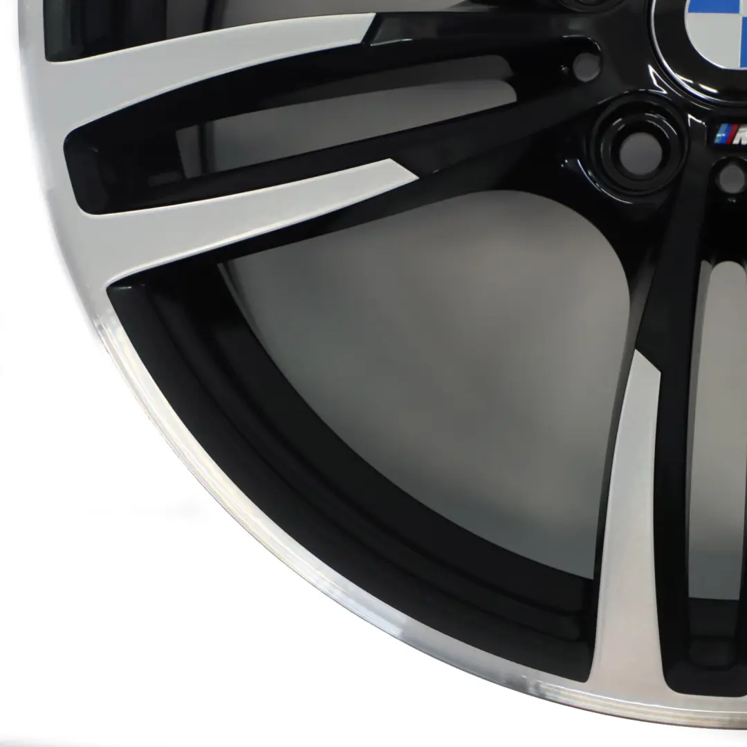 Roue arrière Jante alliage M branches 437M 19" 10J pour BMW F80 M3 F82 M4 à propos du numéro de pièce 2284756 BMW F80 M3 F82 M4 Roue arrière Jante alliage M branches 437M 19" 10J - SKU 2284756 - Numéro de pièce 2284756