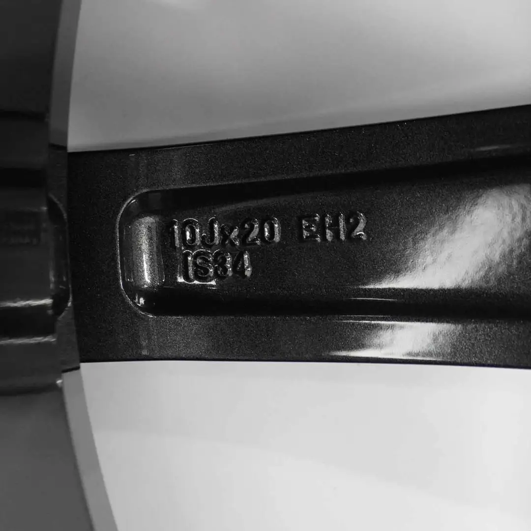 Obritgrey Cerchione IN Lega 20 " M Doppio Raggio 601 10J ET:3 4 per BMW F10 M5 con numero di parte 2284871 BMW F10 M5 Obritgrey Cerchione IN Lega 20 " M Doppio Raggio 601 10J ET:3 4 - SKU 2284871 - Numero di parte 2284871