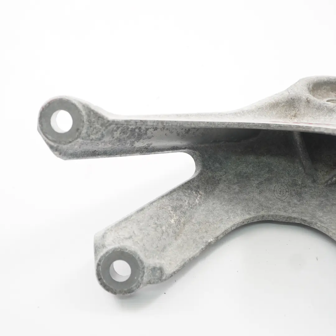 N55 Supporto motore destro staffa per BMW F87 M2 con numero di parte 2289304 BMW F87 M2 N55 Supporto motore destro staffa - SKU 2289304 - Numero di parte 2289304