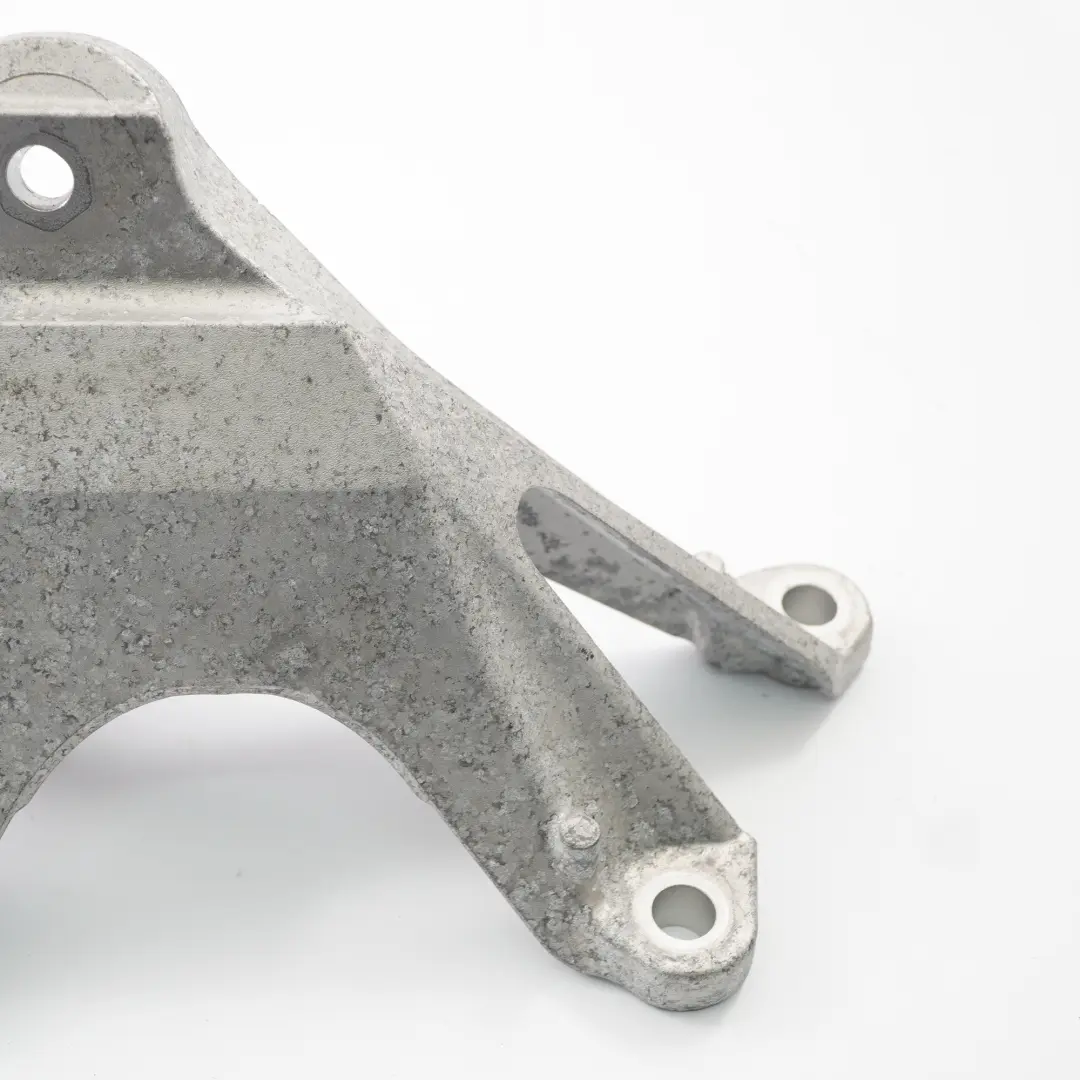 N55 Supporto motore destro staffa per BMW F87 M2 con numero di parte 2289304 BMW F87 M2 N55 Supporto motore destro staffa - SKU 2289304 - Numero di parte 2289304