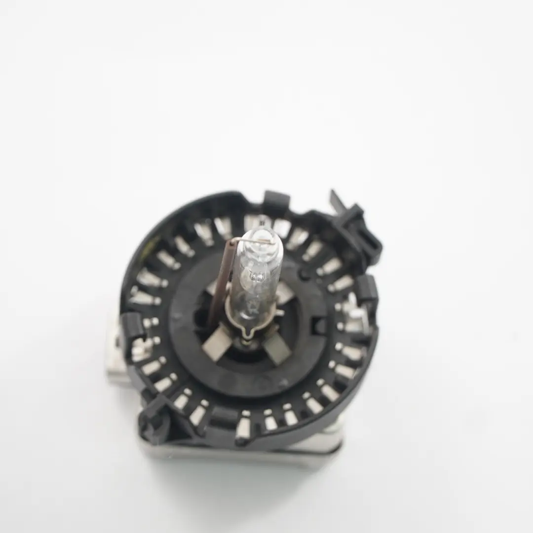 Bombilla Xenon Azul 1X D1S 35W 4300K para BMW E60 E90 F10 F11 F20 F21 F30 con número de pieza 2296302 BMW E60 E90 F10 F11 F20 F21 F30 Bombilla Xenon Azul 1X D1S 35W 4300K - SKU 2296302-3 - Número de pieza 2296302