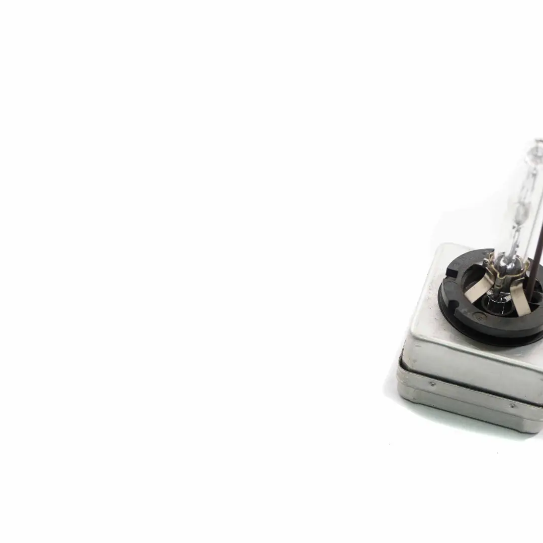 Xenon Light Bulb BMW E60 F10 F11 F20 F21 F30 OSRAM XENARC D1S 35W - SKU 2296302-9 - Part number 2296302
