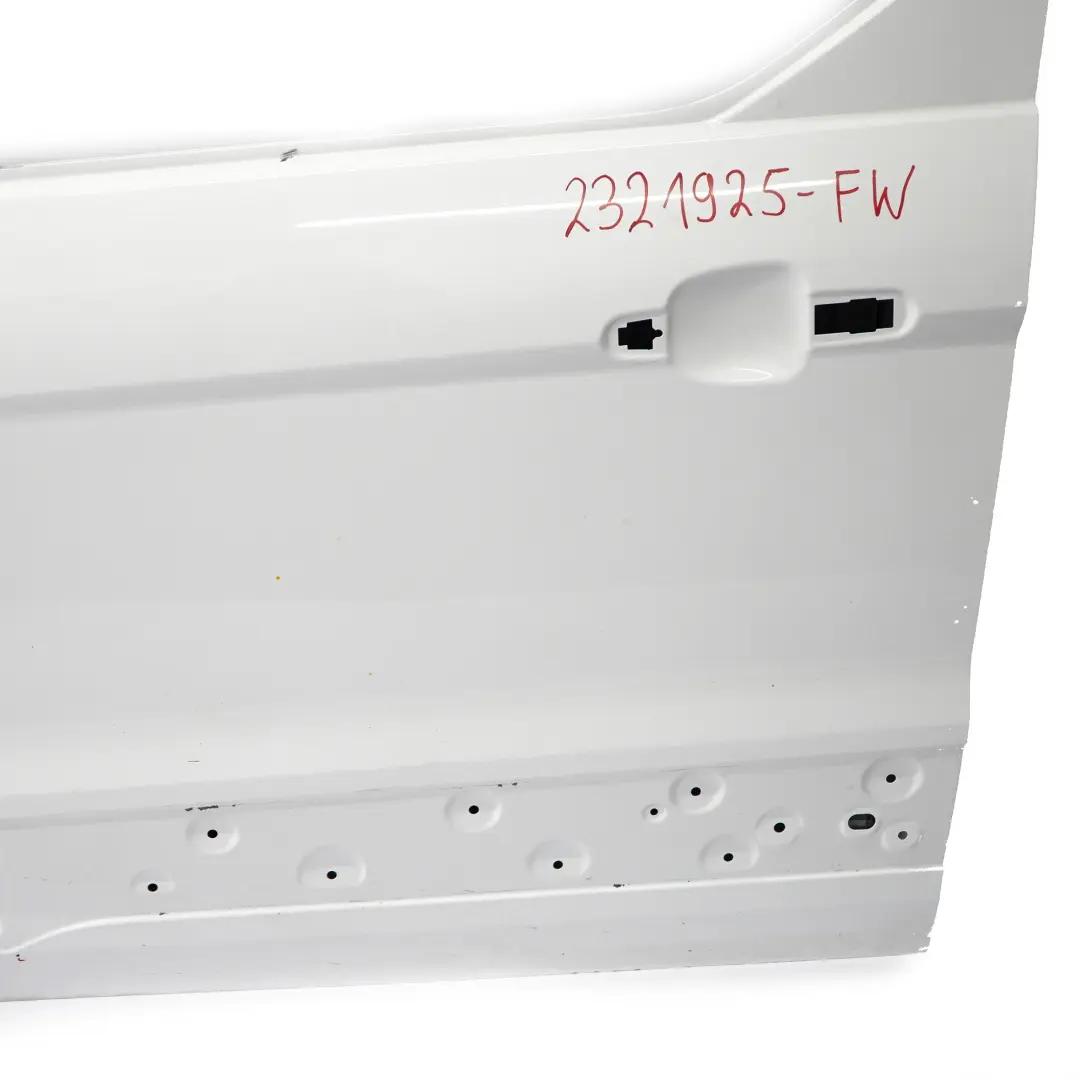 Vordertür links Türabdeckung Shell Frozen White - Z2 für Ford Transit Connect mit Teilenummer 2321925 Ford Transit Connect Vordertür links Türabdeckung Shell Frozen White - Z2 - SKU 2321925-FW - Teilenummer 2321925