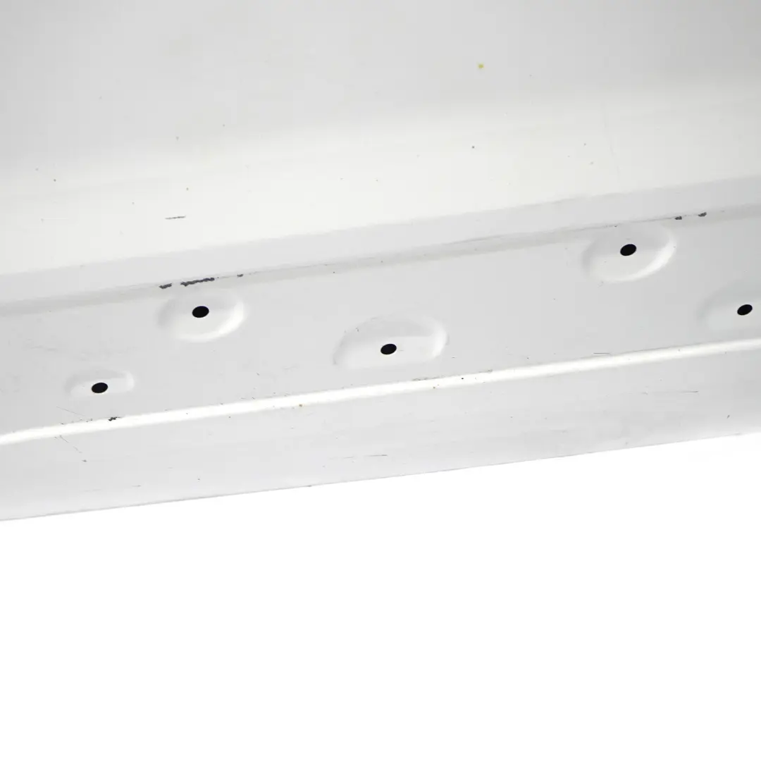 Porta anteriore sinistra copertura bianco ghiaccio Z2 per Ford Transit Connect con numero di parte 2321925 Ford Transit Connect Porta anteriore sinistra copertura bianco ghiaccio Z2 - SKU 2321925-FW - Numero di parte 2321925