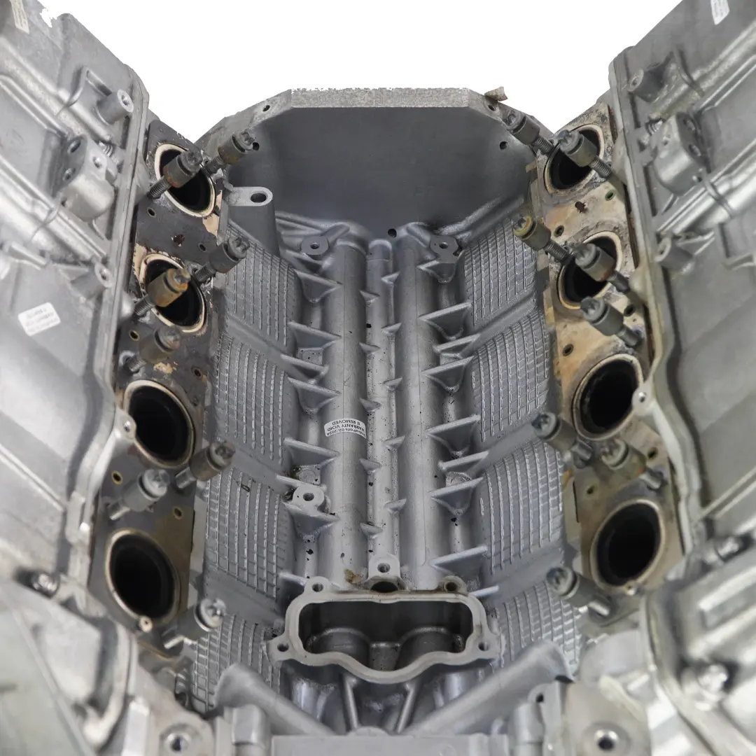 Moteur Nu S63B44B Essence S63 560HP avec 69 000 km, GARANTIE pour BMW F10 M5 F12 M6 à propos du numéro de pièce 2348670 BMW F10 M5 F12 M6 Moteur Nu S63B44B Essence S63 560HP avec 69 000 km, GARANTIE - SKU 2348670 - Numéro de pièce 2348670