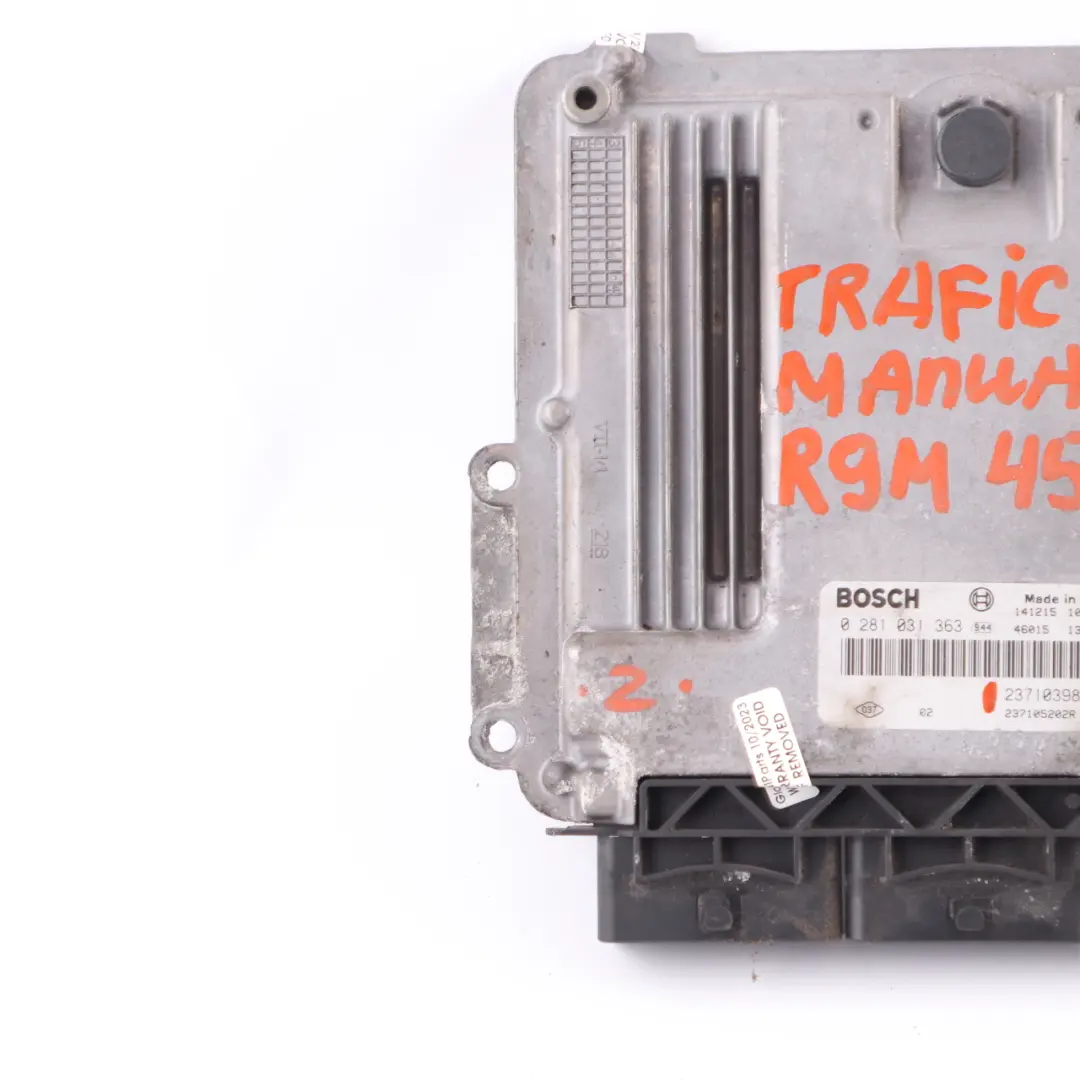 R9M 450 1.6 DCI Diesel Moteur Unit ECU Manual pour Renault Trafic 3 à propos du numéro de pièce 237103984R Renault Trafic 3 R9M 450 1.6 DCI Diesel Moteur Unit ECU Manual - SKU 237103984R - Numéro de pièce 237103984R