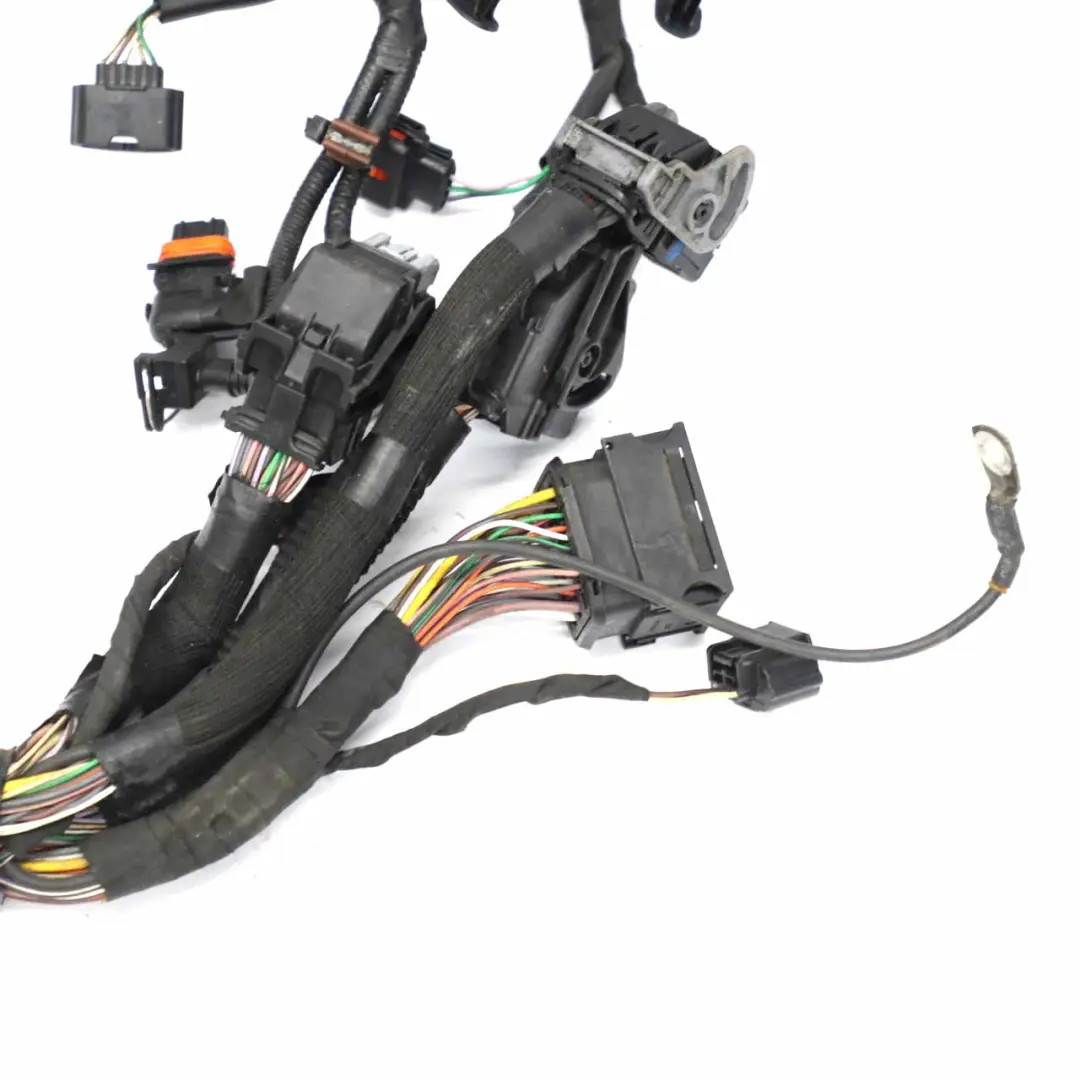 Câblage moteur Renault Trafic II Loom Harness Module pour à propos du numéro de pièce 240113809R Câblage moteur Renault Trafic II Loom Harness Module - SKU 240113809R - Numéro de pièce 240113809R