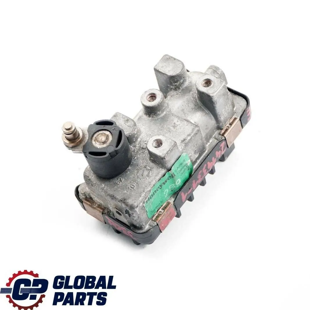 N57 Sterownik Turbosprężarki do BMW E90 E91 LCI 325D 330D F10 525D 530D o numerze 7799758 BMW E90 E91 LCI 325D 330D F10 525D 530D N57 Sterownik Turbosprężarki - SKU 2414331-1 - Numer Części 7799758