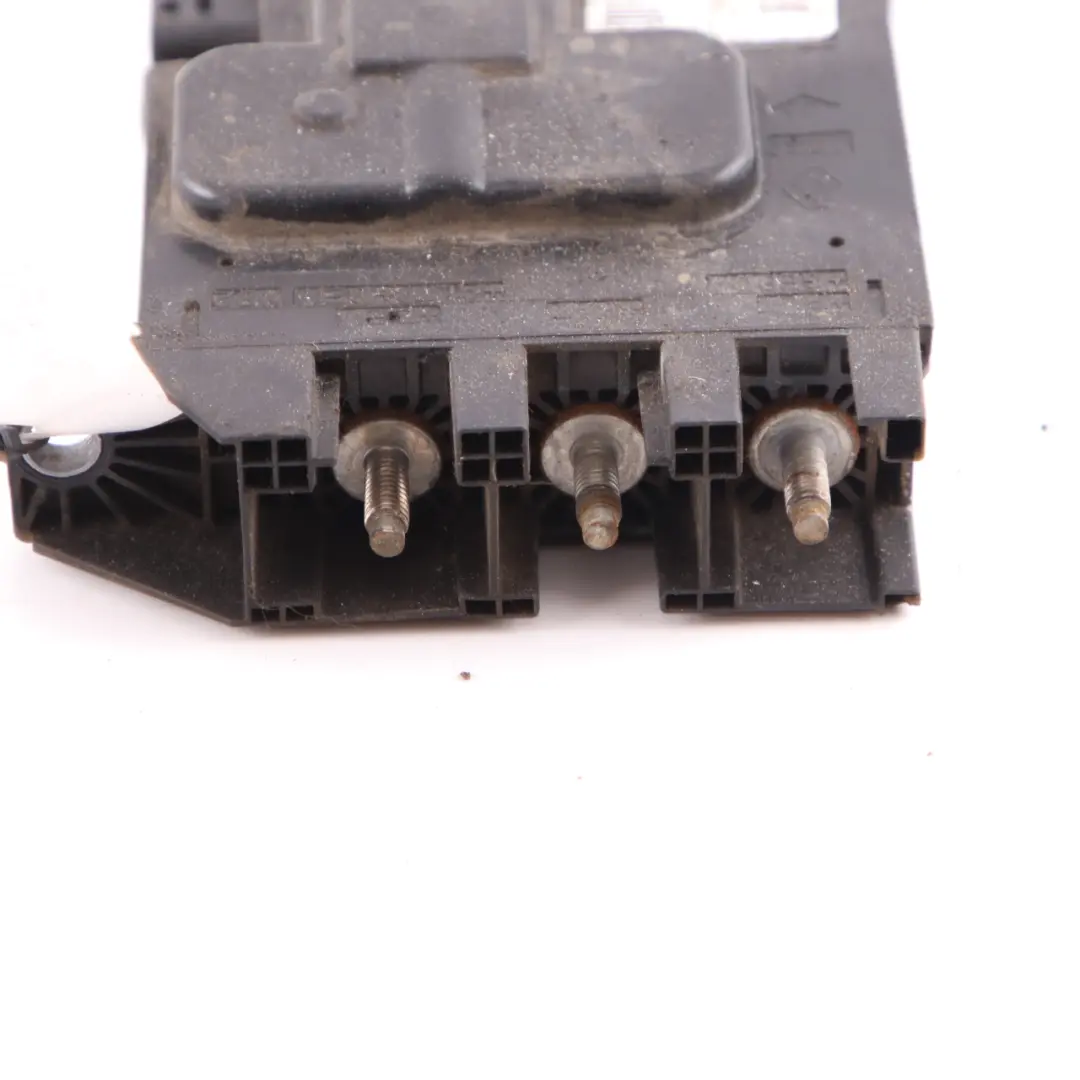 Fuse Box Battery Terminal Module to Vauxhall Vivaro B Renault Trafic 3 with Part number 243501820R Vauxhall Vivaro B Renault Trafic 3 Fuse Box Battery Terminal Module - SKU 243501820R - Part number 243501820R