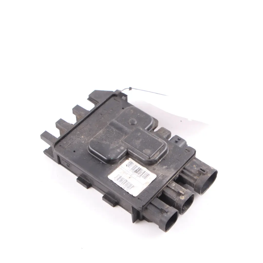 Vauxhall Vivaro B Renault Trafic 3 Fuse Box Battery Terminal Module - SKU 243501820R - Part number 243501820R
