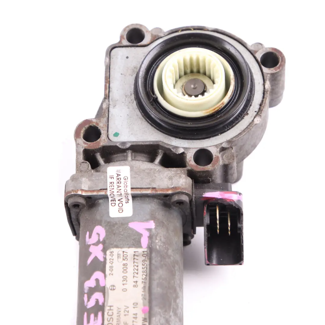 Nastawnik Siłownik Silniczek Reduktora 2449709 do BMW X5 E53 E70 E71 E83 X3 o numerze 7528559 BMW X5 E53 E70 E71 E83 X3 Nastawnik Siłownik Silniczek Reduktora 2449709 - SKU 2449709-1 - Numer Części 7528559