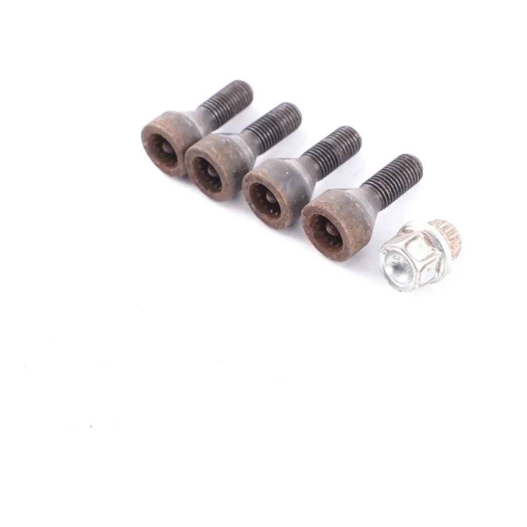 Jeu de quatre boulons de roue noirs avec adaptateur Sécurité pour BMW E60 E84 E87 E90 à propos du numéro de pièce 2453959 BMW E60 E84 E87 E90 Jeu de quatre boulons de roue noirs avec adaptateur Sécurité - SKU 2453959-4 - Numéro de pièce 2453959