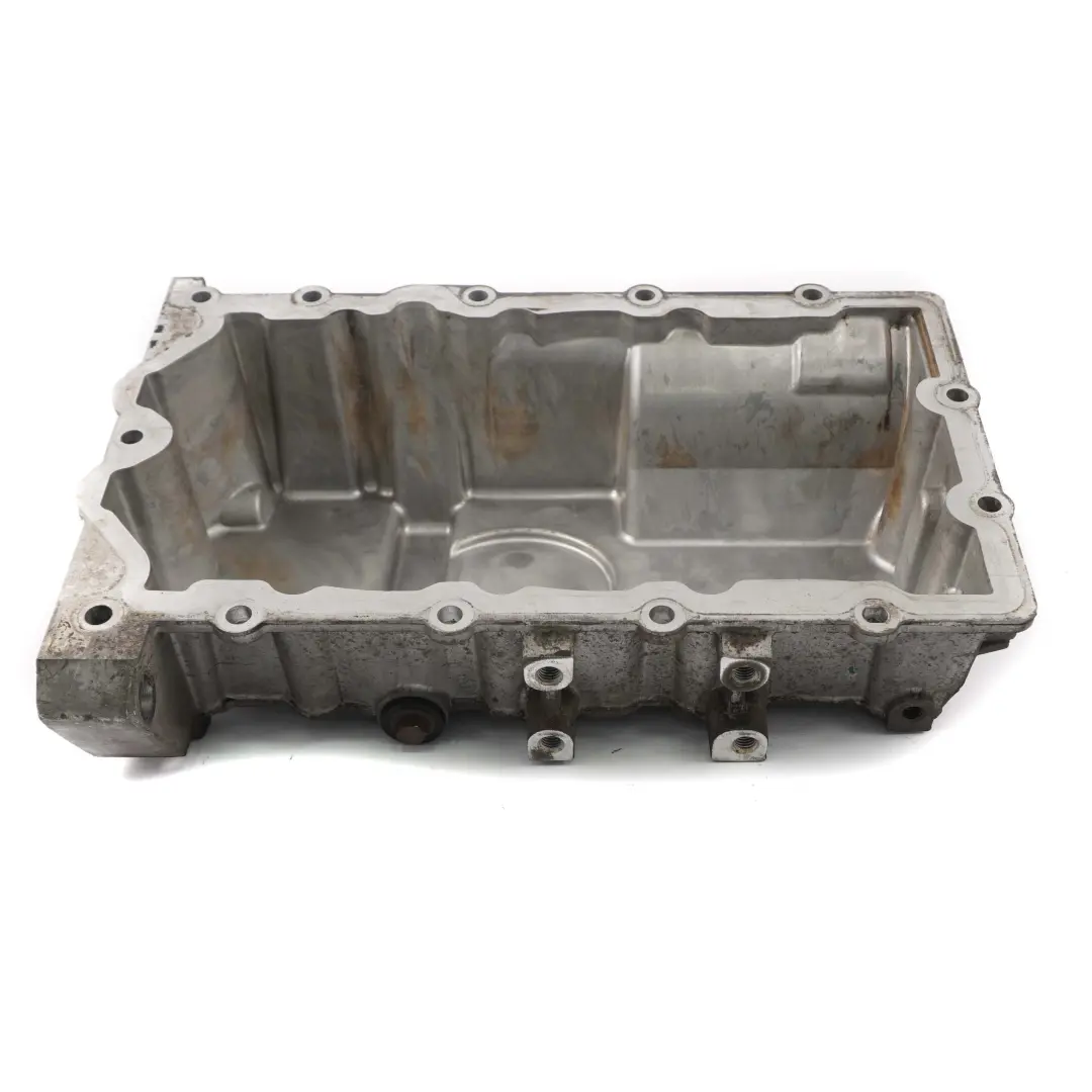 Carter Huile Mini Cooper One R50 R52 R53 Essence W10 W11 Huile Moteur 04777834AB pour à propos du numéro de pièce 2463751 Carter Huile Mini Cooper One R50 R52 R53 Essence W10 W11 Huile Moteur 04777834AB - SKU 2463751 - Numéro de pièce 2463751