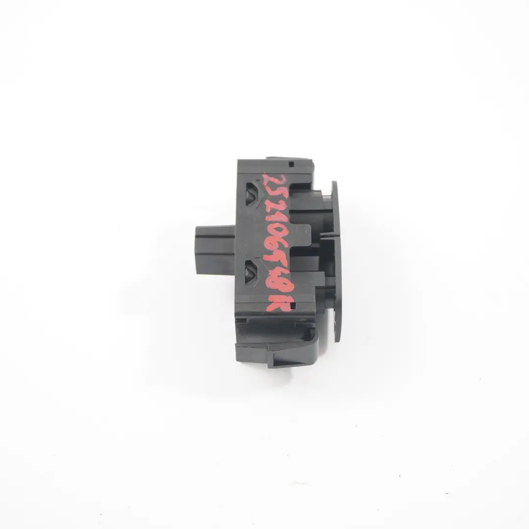 Renault Trafic 3 Opel Vivaro B Bouton d'interrupteur feux détresse - SKU 252106548R - Numéro de pièce 252106548R