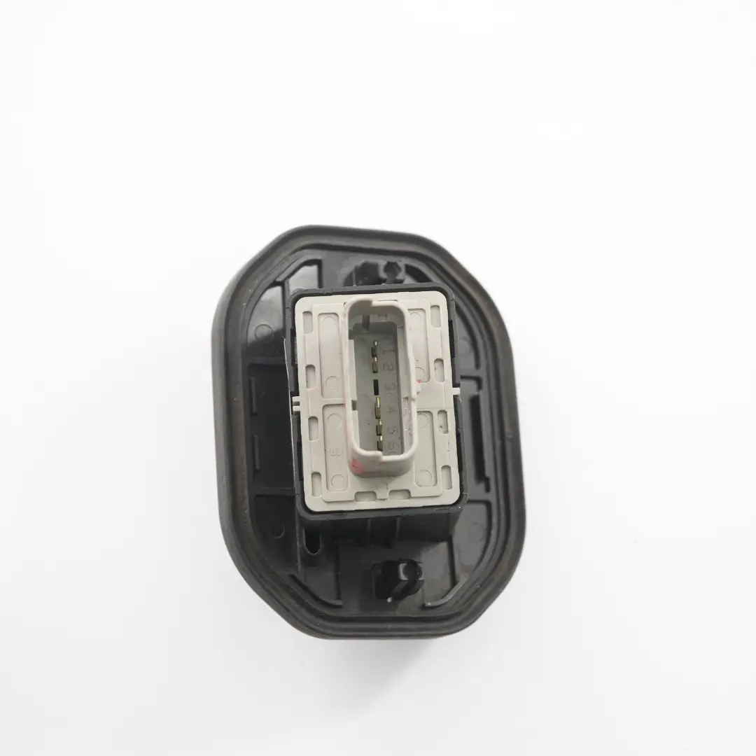 Interruttore porta scorrevole Copertura piastra per Renault Trafic III con numero di parte 252163605R Renault Trafic III Interruttore porta scorrevole Copertura piastra - SKU 252163605R - Numero di parte 252163605R