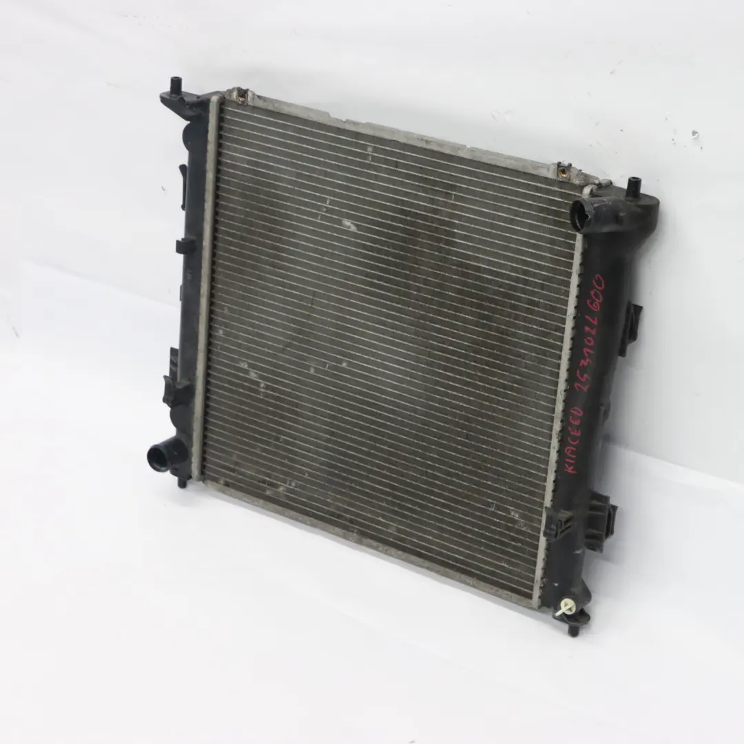  Cooling Radiator Kia Ceed I Engine Coolant Water Radiator - SKU 253102L600 - Part number 253102L600