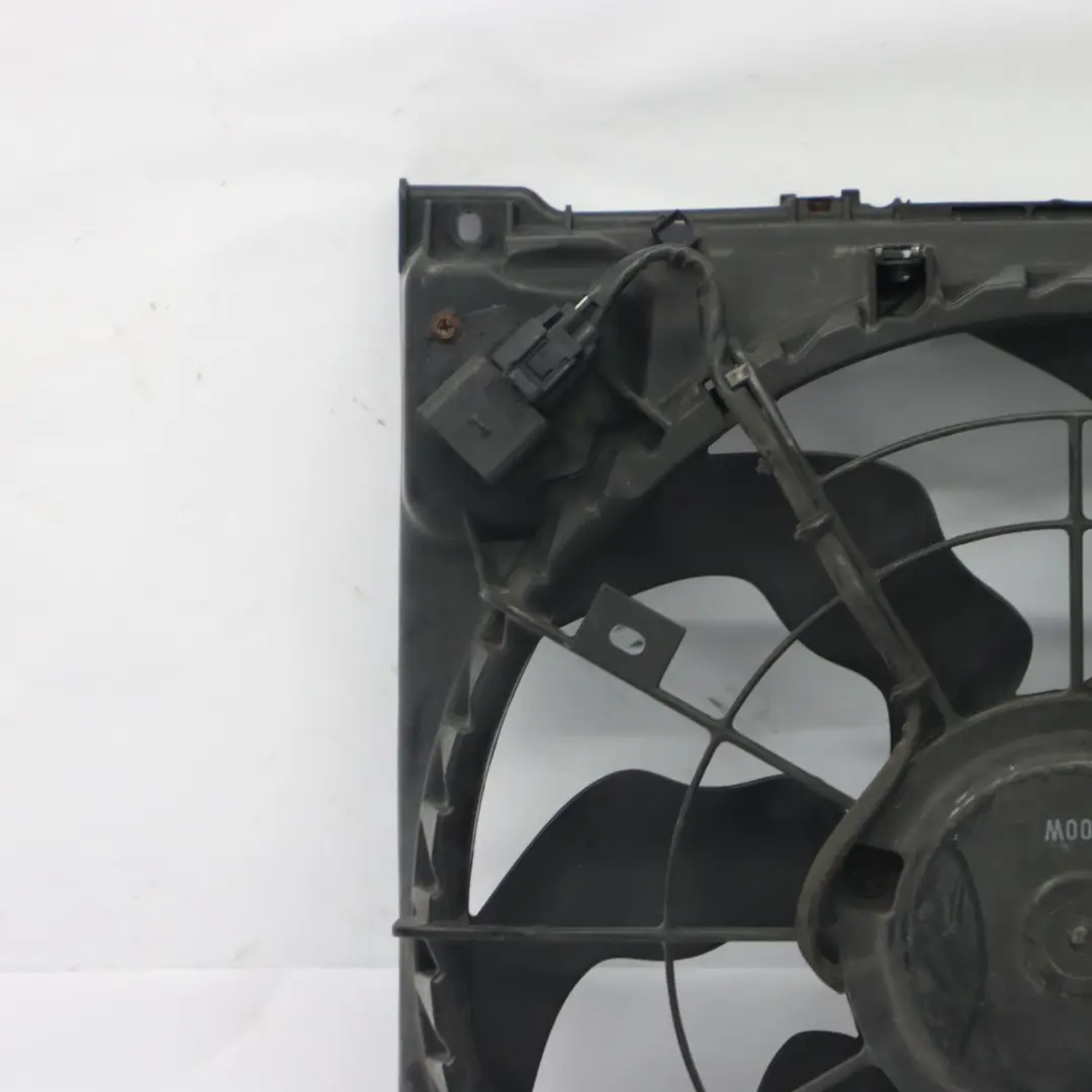 Ventilateur de radiateur Unité de moteur de refroidissement pour Kia Ceed à propos du numéro de pièce 253501H700 Kia Ceed Ventilateur de radiateur Unité de moteur de refroidissement - SKU 253501H700 - Numéro de pièce 253501H700