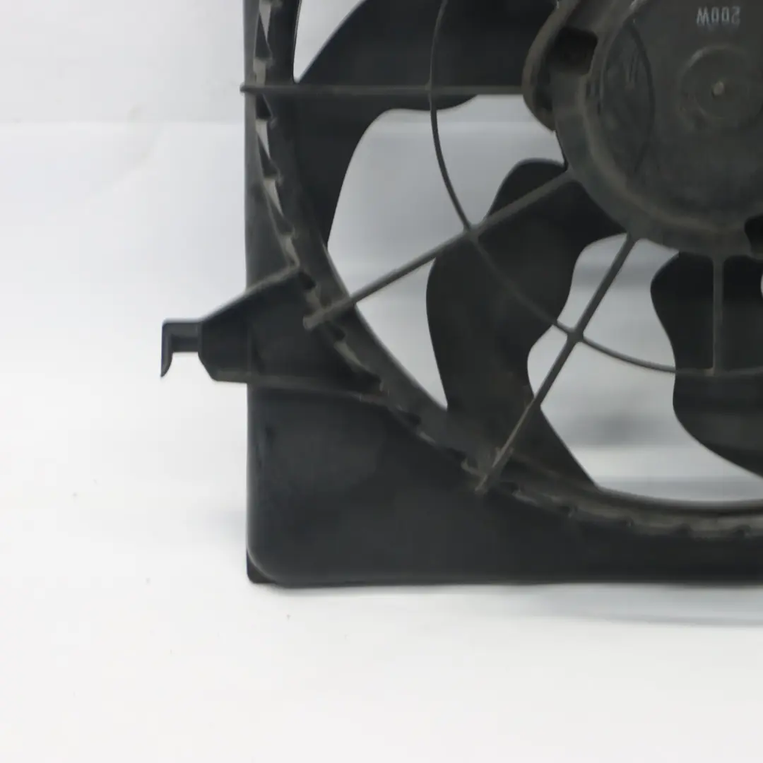 Ventilateur de radiateur Unité de moteur de refroidissement pour Kia Ceed à propos du numéro de pièce 253501H700 Kia Ceed Ventilateur de radiateur Unité de moteur de refroidissement - SKU 253501H700 - Numéro de pièce 253501H700