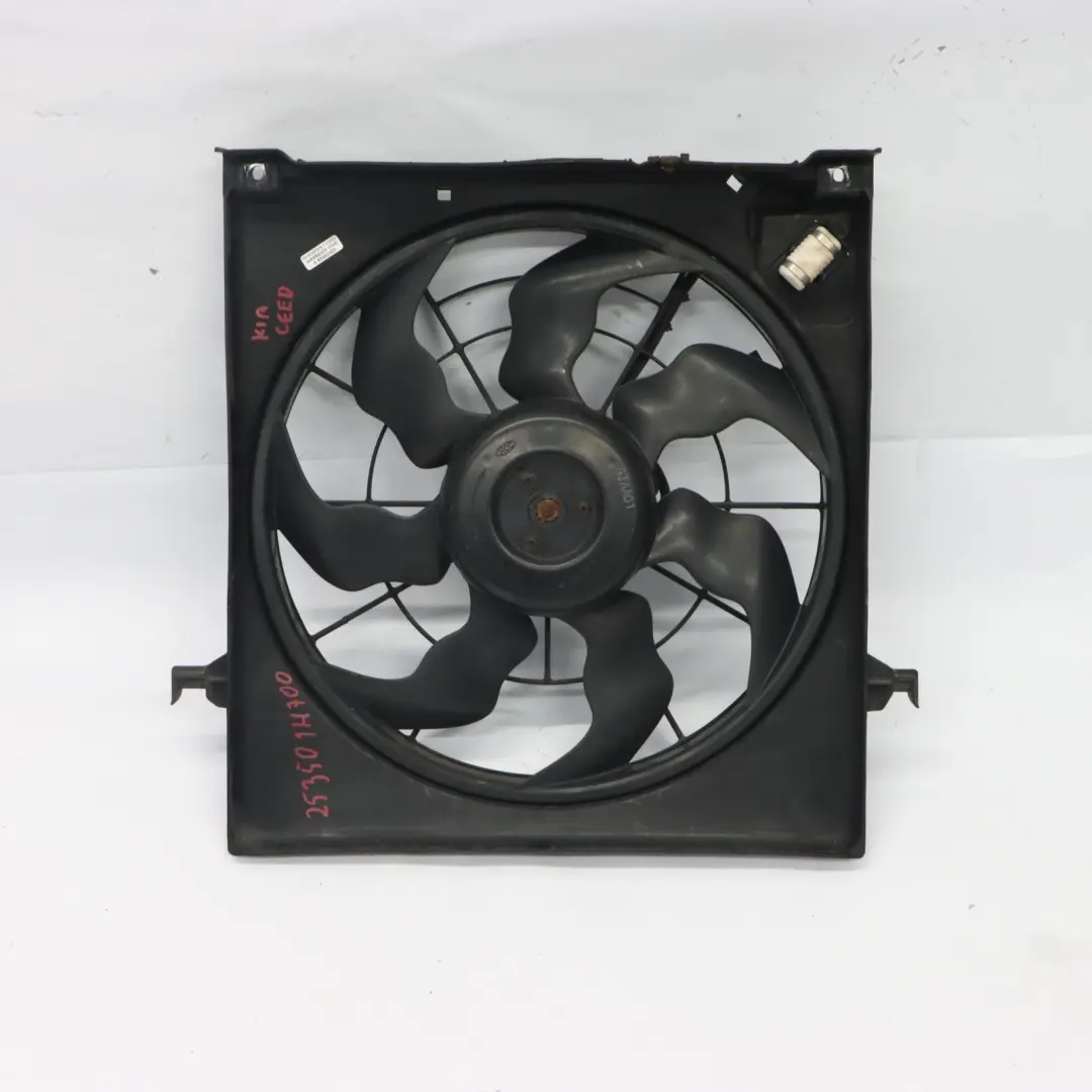 refrigeración ventilador radiador refrigerante motor unidad para Kia Ceed con número de pieza 253501H700 Kia Ceed refrigeración ventilador radiador refrigerante motor unidad - SKU 253501H700 - Número de pieza 253501H700