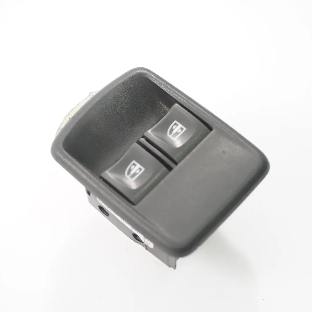 Interruptor elevalunas Renault Trafic Mk3 Lado Conductor Botonera para con número de pieza 254119044R Interruptor elevalunas Renault Trafic Mk3 Lado Conductor Botonera - SKU 254119044R - Número de pieza 254119044R