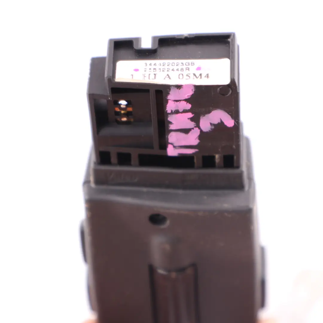 Radio Volumen Unidad de Control Módulo para Renault Trafic 3 Volante con número de pieza 255522448R Renault Trafic 3 Volante Radio Volumen Unidad de Control Módulo - SKU 255522448R - Número de pieza 255522448R