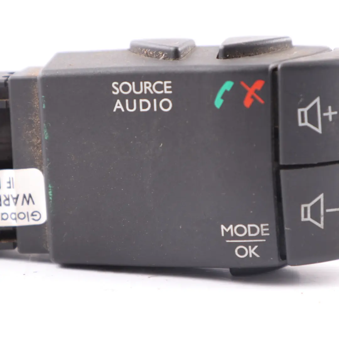 Renault Trafic 3 Volante Radio Volumen Unidad de Control Módulo - SKU 255522448R - Número de pieza 255522448R