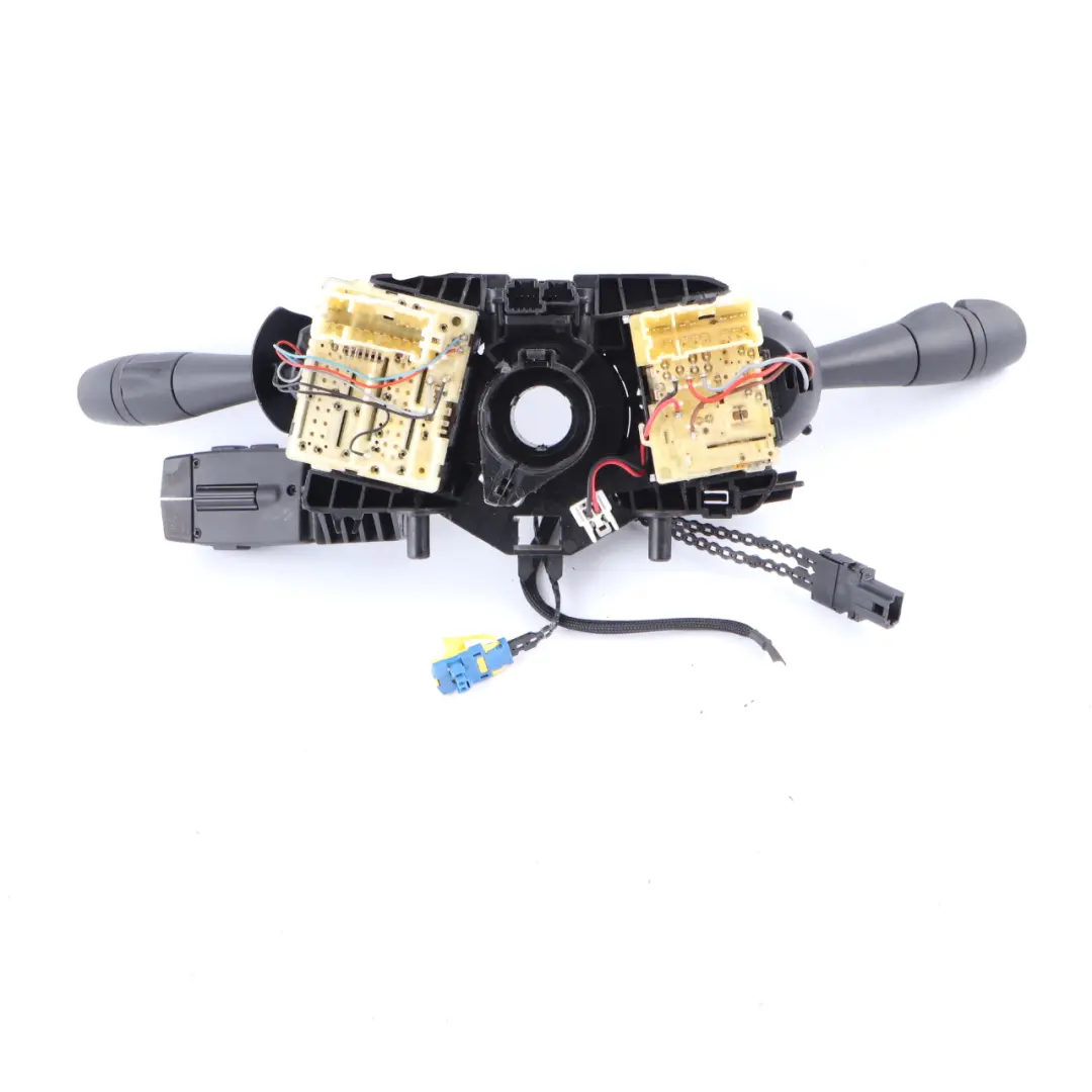 Indicator Wiper Stalk Slip Switch to Renault Trafic 3 Vauxhall Vivaro B with Part number 255672499R Renault Trafic 3 Vauxhall Vivaro B Indicator Wiper Stalk Slip Switch - SKU 255672499R - Part number 255672499R