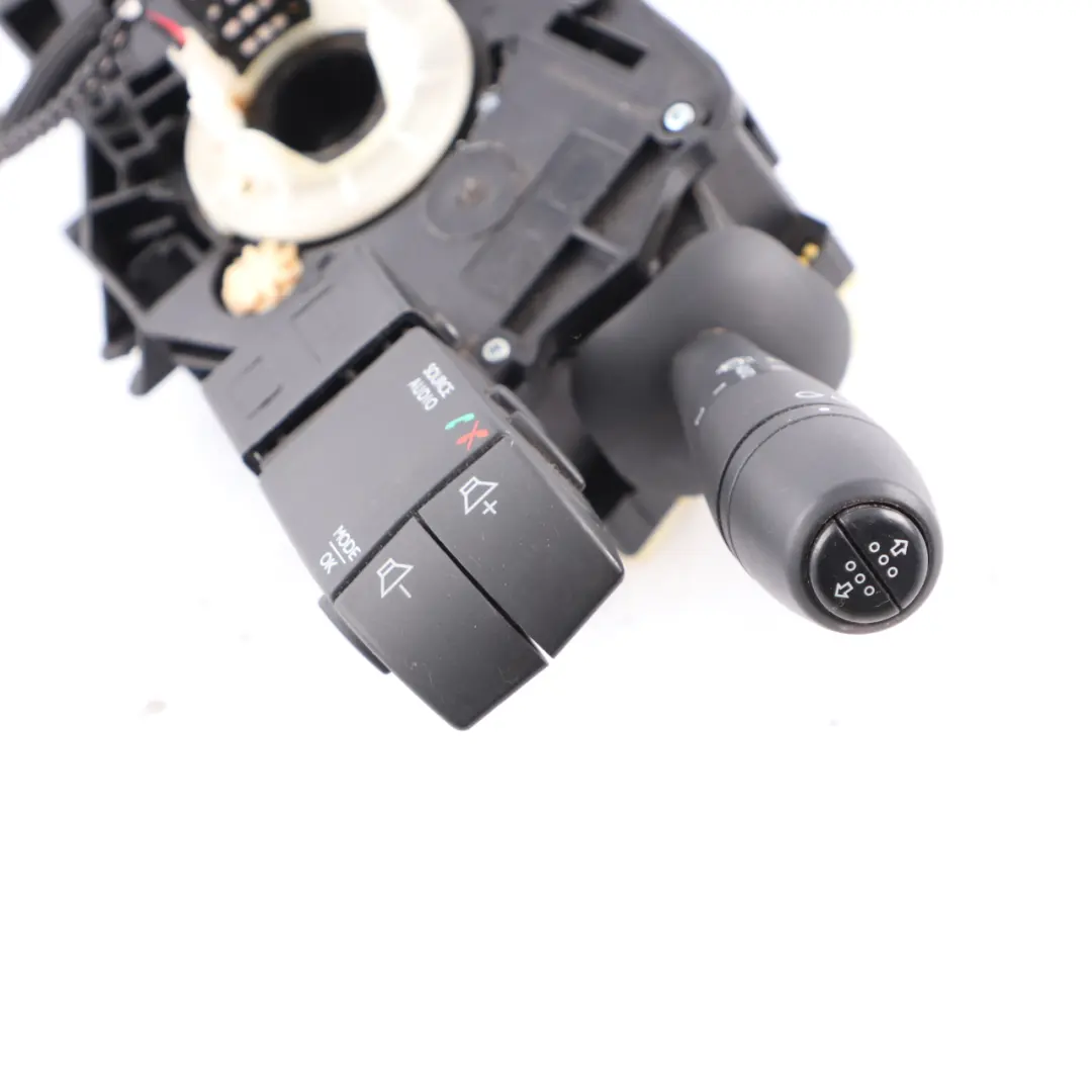 Indicator Wiper Stalk Slip Switch to Renault Trafic 3 Vauxhall Vivaro B with Part number 255672499R Renault Trafic 3 Vauxhall Vivaro B Indicator Wiper Stalk Slip Switch - SKU 255672499R - Part number 255672499R