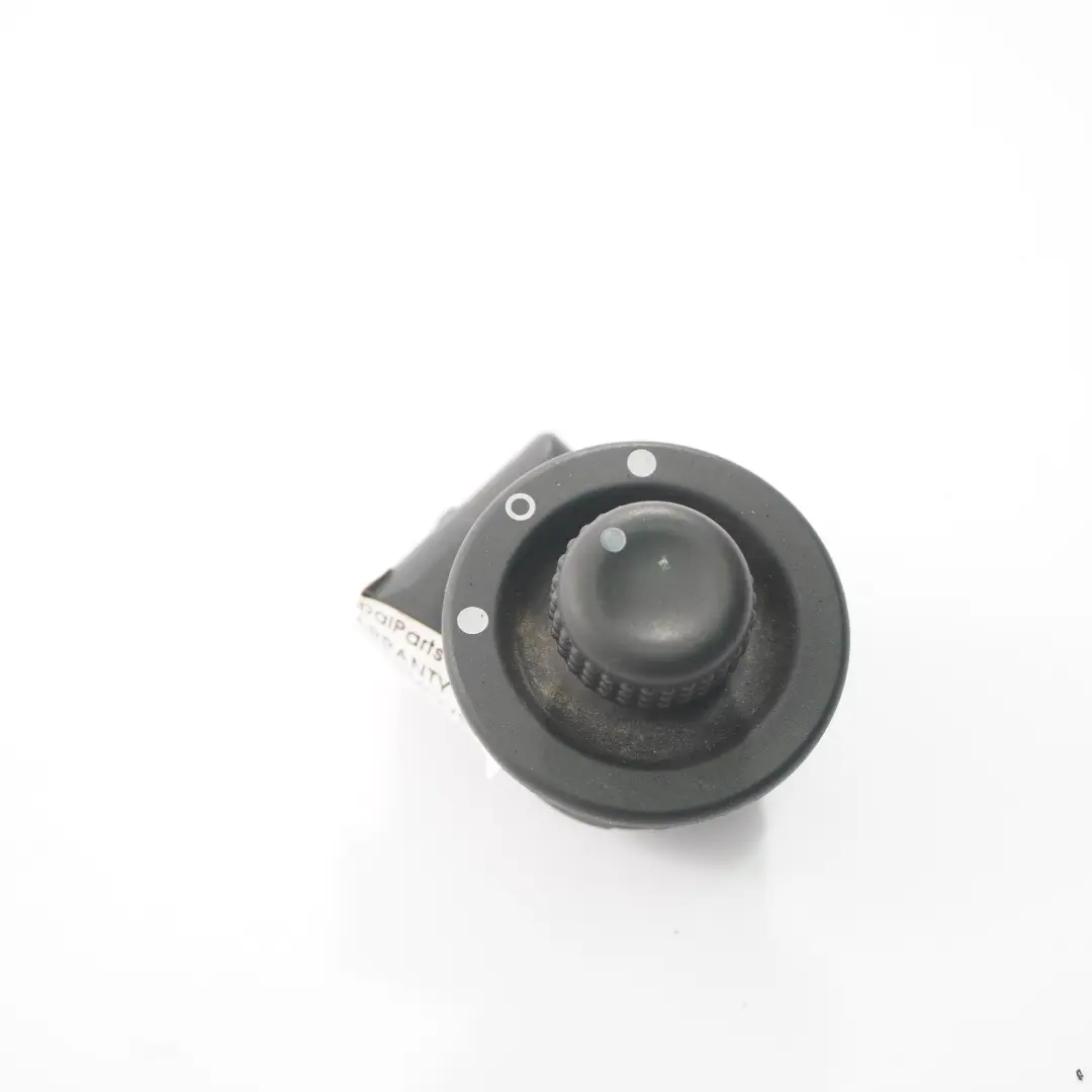 Interruptor de Ajuste del Espejo Eléctrico Unidad para Renault Trafic III con número de pieza 255704649R Renault Trafic III Interruptor de Ajuste del Espejo Eléctrico Unidad - SKU 255704649R - Número de pieza 255704649R