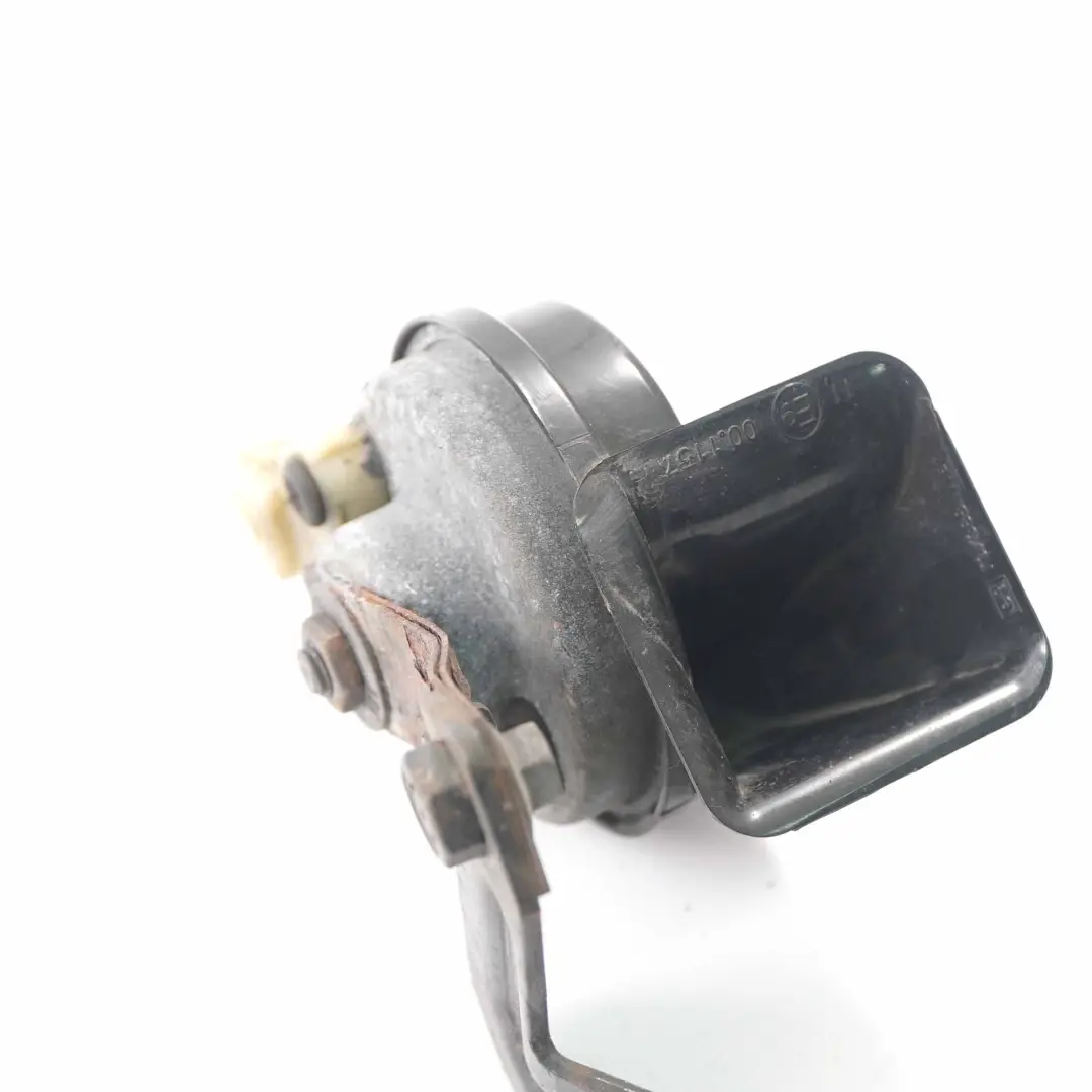 Klaxon Signal sonore Fanfare pour Renault Trafic III Opel Vivaro B à propos du numéro de pièce 256105748R Renault Trafic III Opel Vivaro B Klaxon Signal sonore Fanfare - SKU 256105748R - Numéro de pièce 256105748R