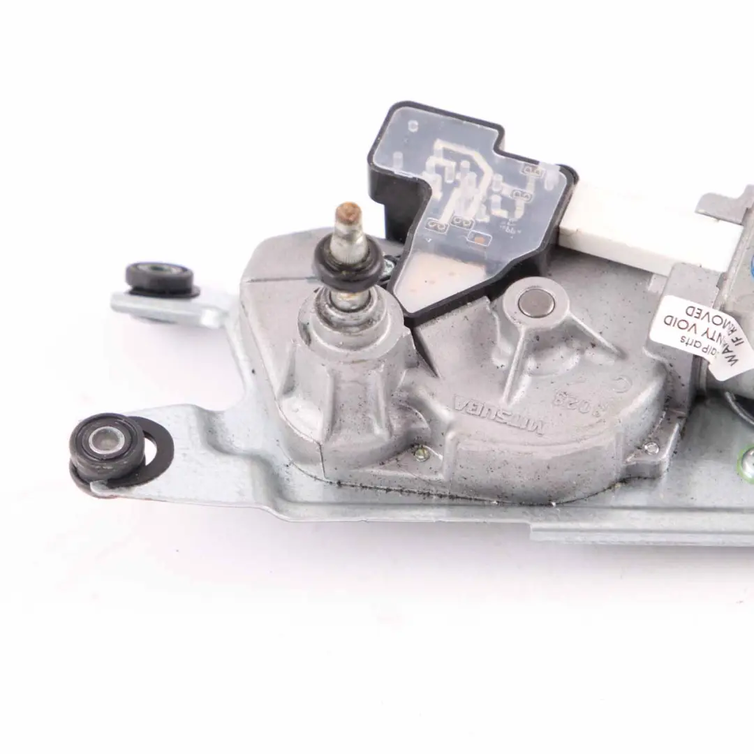 Wiper Motor BMW F45 Window Pane Control Unit Trunk Lid Tailgate to Rear with Part number 2581114 Rear Wiper Motor BMW F45 Window Pane Control Unit Trunk Lid Tailgate - SKU 2581114 - Part number 2581114