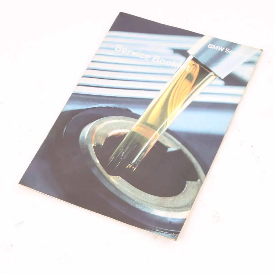 Service Booklet Service Handbook Book 03/2005-09/2006 to BMW E60 E63 with Part number 2600143 BMW E60 E63 Service Booklet Service Handbook Book 03/2005-09/2006 - SKU 2600143 - Part number 2600143