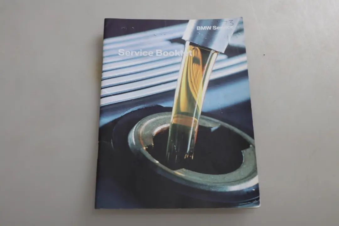 BMW 5 Series E60 E61 LCI Owner's Handbook Case Pouch Wallet - SKU 2602158 - Part number 2602158